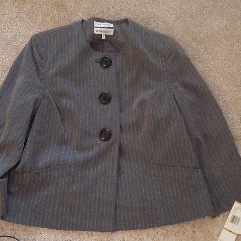 Gray and white pin stripped blazer